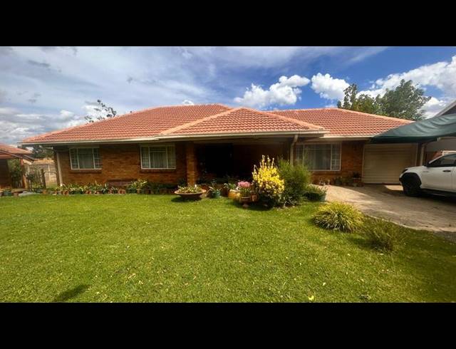 3 BEDROOM HOUSE FOR SALE IN FLORAPARK